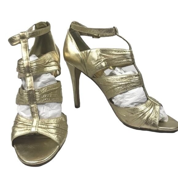 Vince Camuto 10 April gold leather heels - Picture 2 of 8
